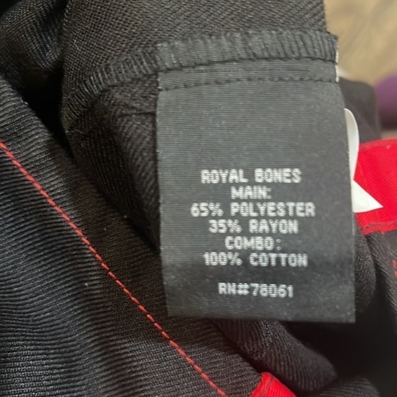 Royal Bones By Tripp Black & Red Chain Pleated Skirt M - Picture 8 of 9